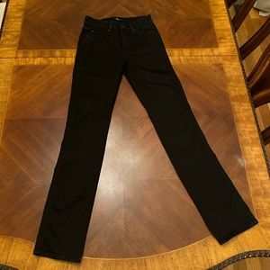 7 for all mankind kimmie straight black jeans size 27